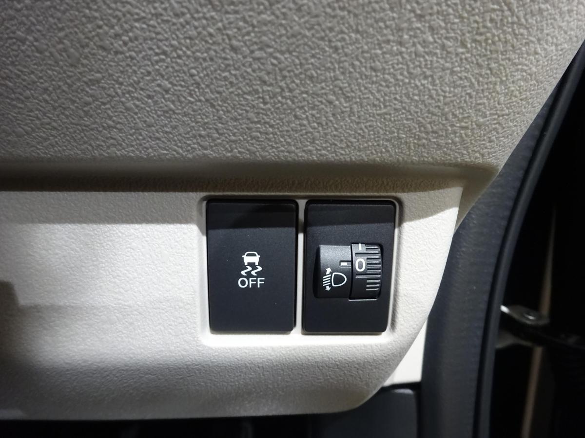 ホンダ  N-BOX