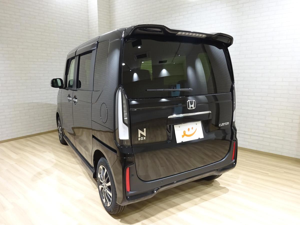 ホンダ N-BOX